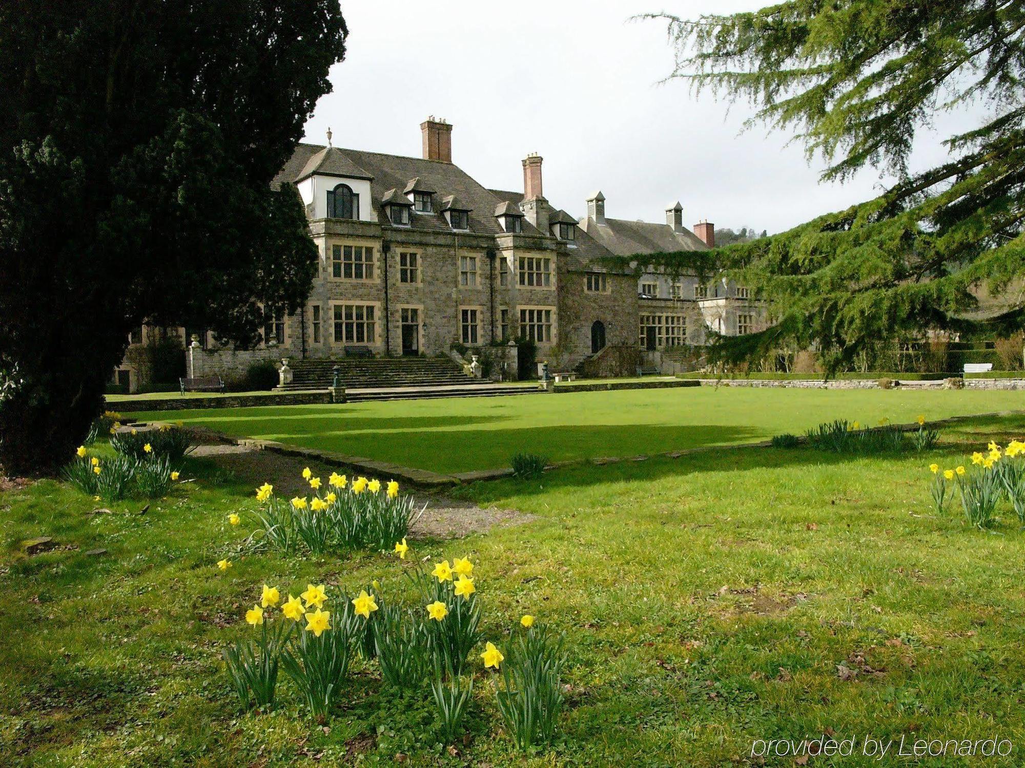 Llangoed Hall Guest House Bronllys Bagian luar foto